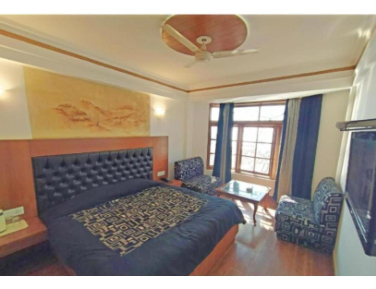 Hotel Horizon Near Picture Palace Bus Stand, Mussoorie Eksteriør billede