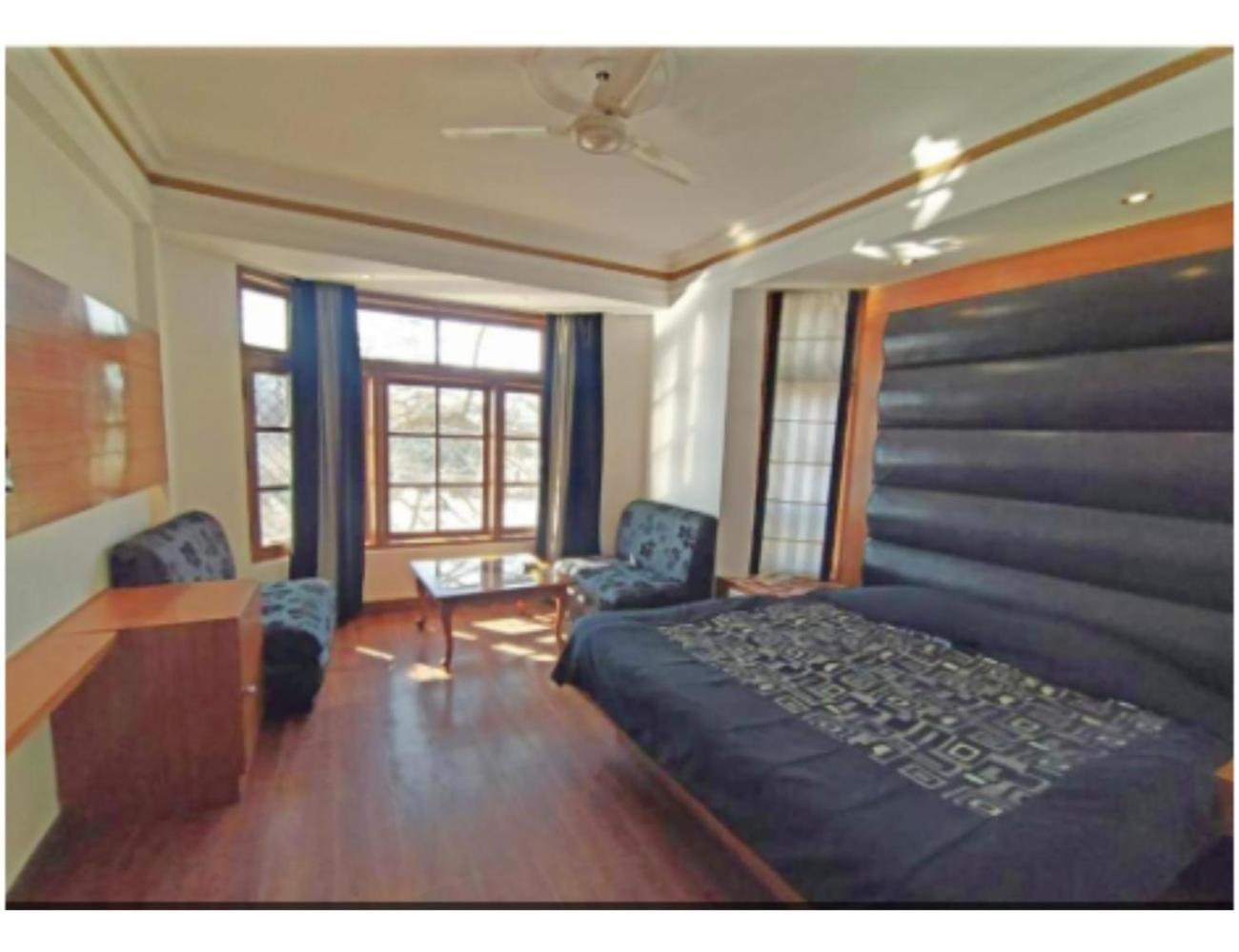 Hotel Horizon Near Picture Palace Bus Stand, Mussoorie Eksteriør billede